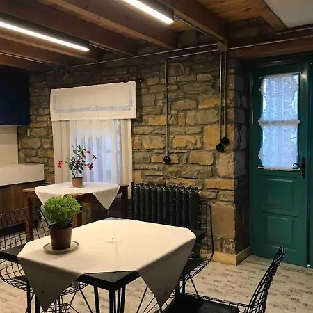 Egri Meseler Goekceada Eski Bademlide Tarihi Tas Ev Holiday home