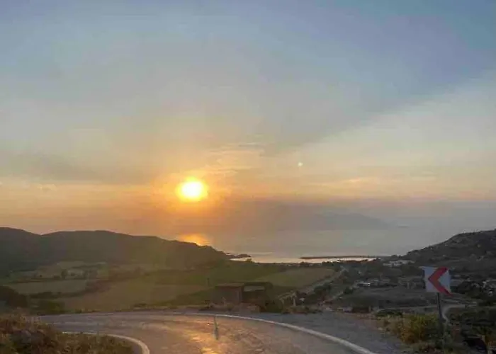 Сasa de vacaciones Egri Meseler Goekceada Eski Bademlide Tarihi Tas Ev *